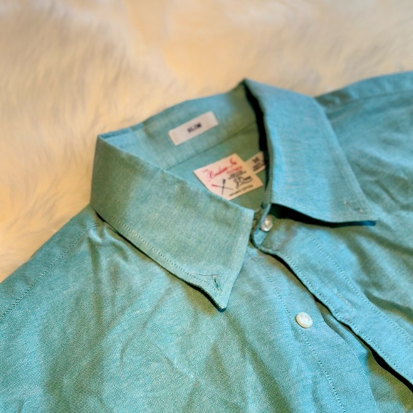 Slim short-sleeve Broken-in organic cotton oxford shirt - Picture 2 of 3